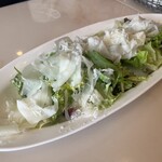 エノテカ ドォーロ プレミオ - ロディジャーノチーズのグリーンサラダ