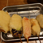 Kushikatsu Dengana - 串カツ５本セット　630円(2024年4月)