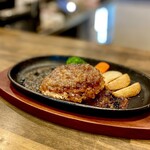 Kindan No Bisutoro - ランチ・ディナーどちらでも人気の禁断のハンバーグ