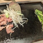 月島もんじゃ もんろう - 自分で焼けるの嬉しい