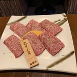 A5仙台牛焼肉 肉豊作 - 