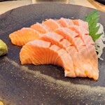 うみからそらへ - オリーブサーモン刺身定食1300円