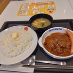 松屋 - ポーランド風ミエロニィハンバーグごはん大盛