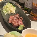 Akogareno Kominka Gyuutanshabushabu Yogozansu - 牛タン