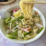 243906592 - 中太麺