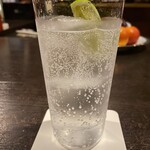 バー エイジング - ジントニック