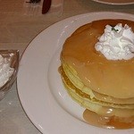 Cinnamon’s Restaurant 横浜山下公園店 - グァバシフォンパンケーキ