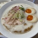 麺屋 げんでん - 鶏白湯ラーメン大盛煮卵トッピング