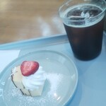 KURUMERU - バスクチーズケーキと珈琲