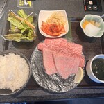 焼肉うし - うしの極み 定食(牛タン、ザブトン、上ロース、上カルビ)