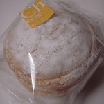 手作りケーキの店　タルト - ブッセ（生チーズ）