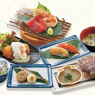 ＋1,300円(税込)で飲み放題の付けれる宴会コース