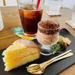 moricafe brunch&crepes - 本日のお菓子3種盛り¥550込(2024/4時点)
