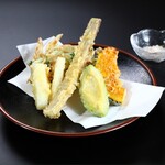 Koubaiya - 地元新鮮野菜の天ぷら盛合せ