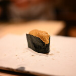 鮨 龍次郎 - ムラサキウニ