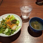 Casual Dining&Bar YOU NOTE - パスタとセットのサラダ＆スープ♪