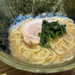 家系ラーメン 幸家 - 