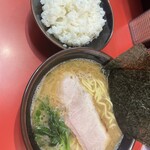 横浜ラーメン 真砂家 - 