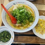 どうとんぼり神座 - 煮卵ネギラーメン半炒飯セット