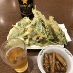 八丈島郷土料理 源八船頭 - あしたばの天ぷらハーフとたたきごぼう