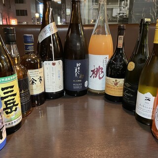 A wide selection of sake and wine! We offer alcohol that pairs well with kushikatsu.