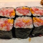 すしやのたい悟 - 塩釜の本鮪剥き身使用の「とろたく」」