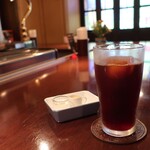 カフェスタイルコジロウ - アイスコーヒー（850円）。