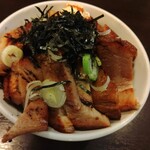 ラーメン いっとうや - 早まった感のチャーシュー丼