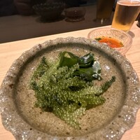 戸越銀座 鮨 ばんど - 海ぶどうとわかめ