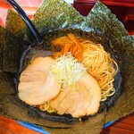 蔵 - 蔵特製ラーメン (あっさり 細麺) ＋TP海苔