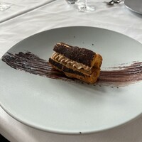 RESTAURANT DAZZLE - 