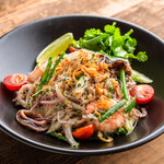 Thai-style vermicelli salad “Yam Wun Sen”