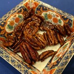 四川料理 巴蜀 - ピーカンナッツの飴がけ