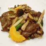 天廣堂 - 和牛と季節野菜のオイスターソース炒め