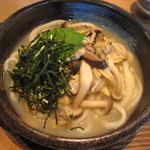 うどんや ぼの - むきあさりとキノコの生姜風味