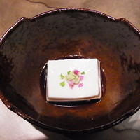 六雁 - 胡麻豆腐