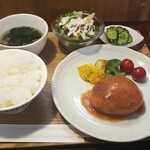 Kitchen blue grove - 豚挽肉と豆腐のハンバーグ　干し桜えびソース