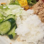 キッチン ブルー グローブ - お新香もおかずにします