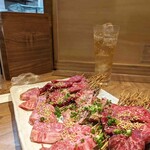 炭火焼肉 千蔵 - 