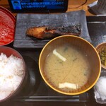 Shimpachi Shokudou - ★★★銀ひらす照焼き定食 1012円 甘じょっぱくて美味しい！