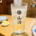 Tachigui Sushi Uogashi Yamaharu - 芋焼酎のソーダー割り