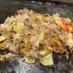 元祖海老出汁 もんじゃのえびせん - 武蔵野太麺ソース焼きそば(豚)