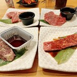 幸せの焼肉食べ放題 かみむら牧場 - 