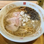 和RA-MEN だし奉行 - 背脂煮干RA-MEN