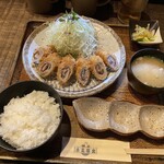 本気豚食 - メッチャ綺麗な盛り付けですよ猫ひろし(^_−)−☆