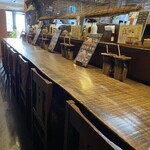 本気豚食 - カウンター席の雰囲気(^_^*)
