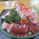 みなと市場 小松鮪専門店 - 