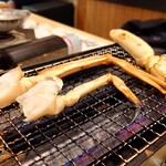 忠兵衛 - カニ網焼き