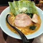 Yokohama Iekei Ramen Samurai - 