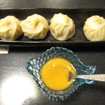 ネパール家庭料理 ホワイトヒマラヤ - モモ　￥550